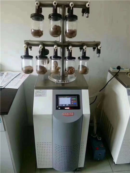 實驗室臺式冷凍干燥機(jī)的環(huán)境適應(yīng)性研究